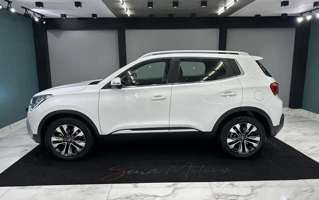 imagem-https://www.socarrao.com.br/sc-vehicle-images-prod/4405429/1792533114085-8516527_7_B_e28065a409.jpeg