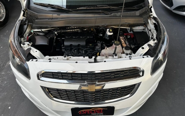 imagem-https://www.socarrao.com.br/sc-vehicle-images-prod/4405442/1792533288561-Ugcz3RiRRm5j404w2gVUuBKkMsqp8dvj.jpg