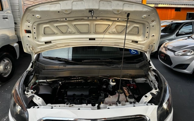 imagem-https://www.socarrao.com.br/sc-vehicle-images-prod/4405442/1792533288568-jeMchEg8LNFM7YIkQr6TvLusOlwhJ0Ww.jpg