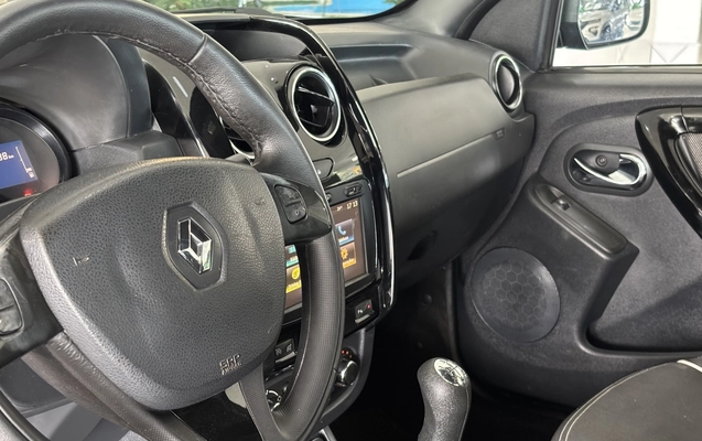 imagem-https://www.socarrao.com.br/sc-vehicle-images-prod/4405448/1792533390655-1_065248.jpg