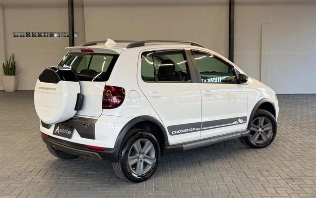 imagem-https://www.socarrao.com.br/sc-vehicle-images-prod/4405499/1792534144784-8408053_5_B_821b661cdd.jpeg