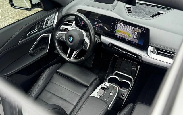 imagem-https://www.socarrao.com.br/sc-vehicle-images-prod/4405513/1792533940319-8589073_22_B_c6c3c5a60c.jpeg