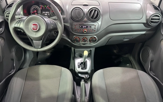 imagem-https://www.socarrao.com.br/sc-vehicle-images-prod/4405517/1792533948255-10_064652.jpg