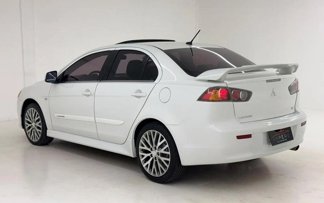 imagem-https://www.socarrao.com.br/sc-vehicle-images-prod/4405607/1792534821048-8515739_5_B_1b00de1eee.jpeg