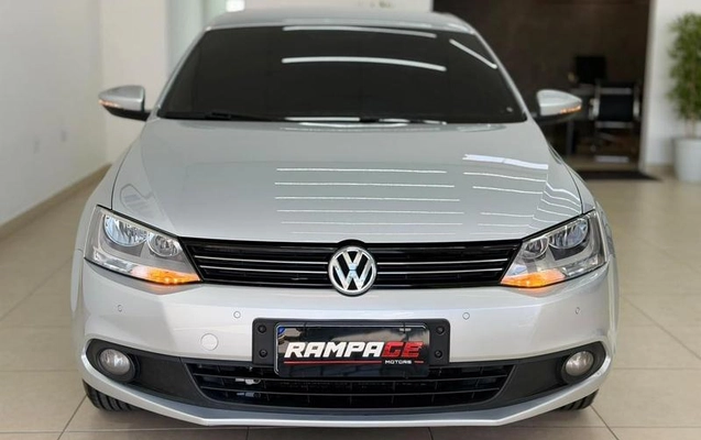 imagem-https://www.socarrao.com.br/sc-vehicle-images-prod/4405613/1792605951371-8590274_5_B_093720a835.jpeg