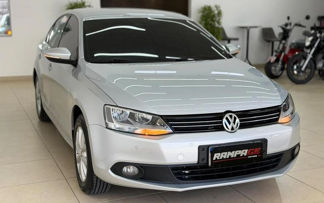 imagem-https://www.socarrao.com.br/sc-vehicle-images-prod/4405613/1792605951373-8590274_2_B_686e915908.jpeg