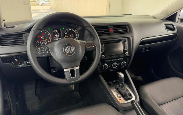 imagem-https://www.socarrao.com.br/sc-vehicle-images-prod/4405613/1792605951382-8590274_6_B_153ae9c3bb.jpeg
