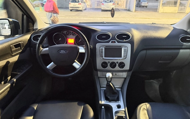 imagem-https://www.socarrao.com.br/sc-vehicle-images-prod/4405629/1792535057279-003_a67401e7c92e289b4db8f2e544d8997b.jpg