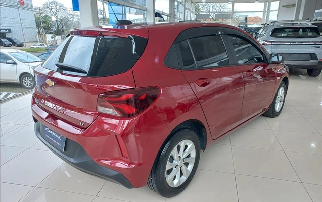 imagem-https://www.socarrao.com.br/sc-vehicle-images-prod/4405789/1792536661082-fd260b05-8fad-43e0-8a60-0c7dbc5b1c4520261019175730.jpeg