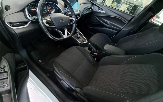 imagem-https://www.socarrao.com.br/sc-vehicle-images-prod/4405807/1792536983766-7b8c63b6-f5a1-49e3-8ed3-781c97a0abc620261020172835.jpeg