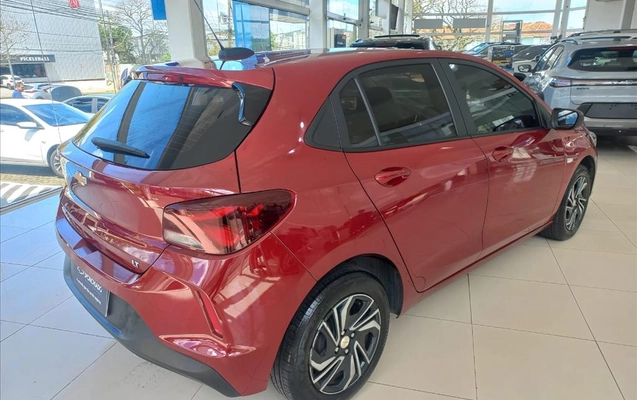 imagem-https://www.socarrao.com.br/sc-vehicle-images-prod/4405848/1792537328165-3854e76c-fc39-434e-8fd2-fc78a7a978d820261019175630.jpeg