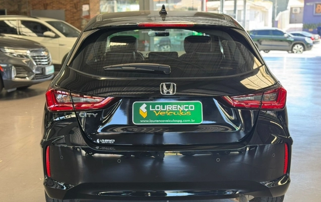 imagem-https://www.socarrao.com.br/sc-vehicle-images-prod/44059/1789580219182-u9xsTgkuKLhNFRml9ZM1Abp1mnUocsuK.jpg