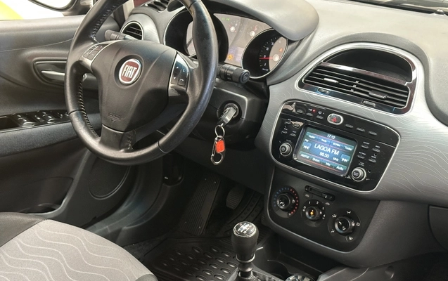 imagem-https://www.socarrao.com.br/sc-vehicle-images-prod/4406067/1792539877874-OtW9boyTRBSmeqr6JWy4iybqE3cFDcNV.jpg