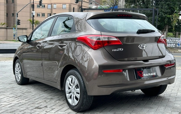 imagem-https://www.socarrao.com.br/sc-vehicle-images-prod/4406231/1792541196328-10_120909.jpg