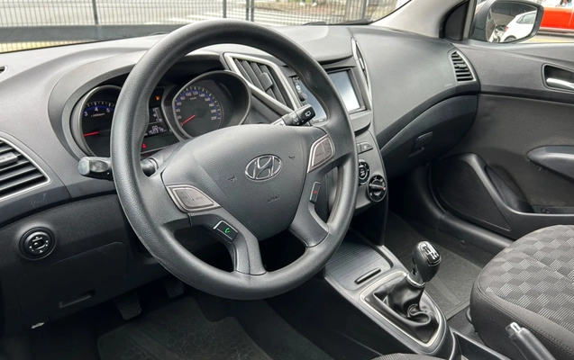 imagem-https://www.socarrao.com.br/sc-vehicle-images-prod/4406231/1792541196346-15_120909.jpg