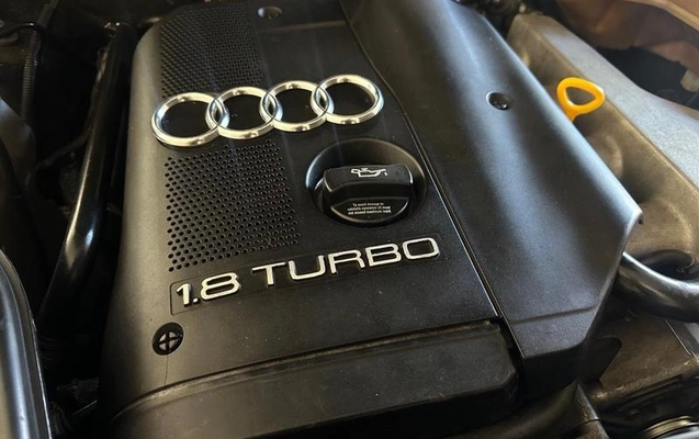 imagem-https://www.socarrao.com.br/sc-vehicle-images-prod/4406501/1792543648360-8590346_15_B_0877c7764a.jpeg