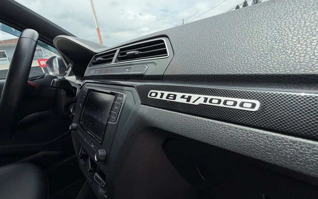 imagem-https://www.socarrao.com.br/sc-vehicle-images-prod/4406680/1792545436220-90c5c66e3ec24aa9beaaeee4cc515b61_1792544180829.jpg