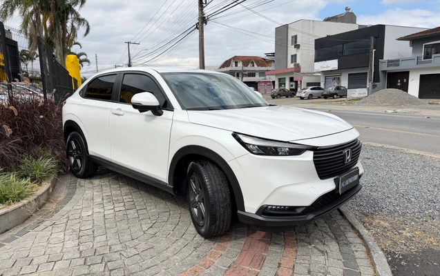 imagem-https://www.socarrao.com.br/sc-vehicle-images-prod/4406689/1792545569648-b47e6a7055984aa08431457806dfdeec_1792544855716.jpg
