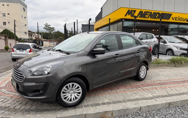 imagem-https://www.socarrao.com.br/sc-vehicle-images-prod/4406705/1792545657718-0ad21ac9694b433e9a789c7f64958678_1792544935393.jpg