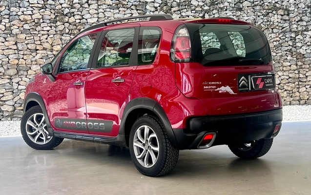 imagem-https://www.socarrao.com.br/sc-vehicle-images-prod/4406802/1792546682241-SU1HXzQ1MjMuanBn.jpg