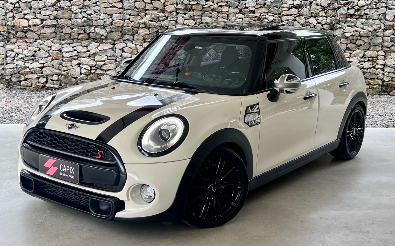 Mini COOPER 2018 Branco — foto 1 de 3