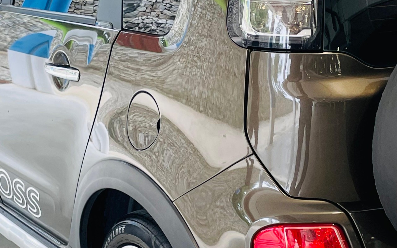 imagem-https://www.socarrao.com.br/sc-vehicle-images-prod/4406891/1792547674050-ZWNmM2FkMDgtOWE5My00MWYzLThhM2YtNzk3OWJkZGZiMmNiLkpQRw.JPG