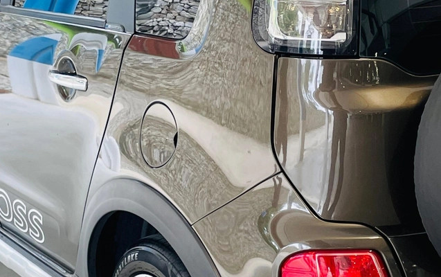 imagem-https://www.socarrao.com.br/sc-vehicle-images-prod/4406891/1792547674050-ZWNmM2FkMDgtOWE5My00MWYzLThhM2YtNzk3OWJkZGZiMmNiLkpQRw.JPG