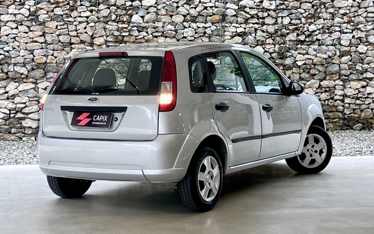imagem-https://www.socarrao.com.br/sc-vehicle-images-prod/4406974/1792548423865-SU1HXzM5ODEuSlBH.JPG