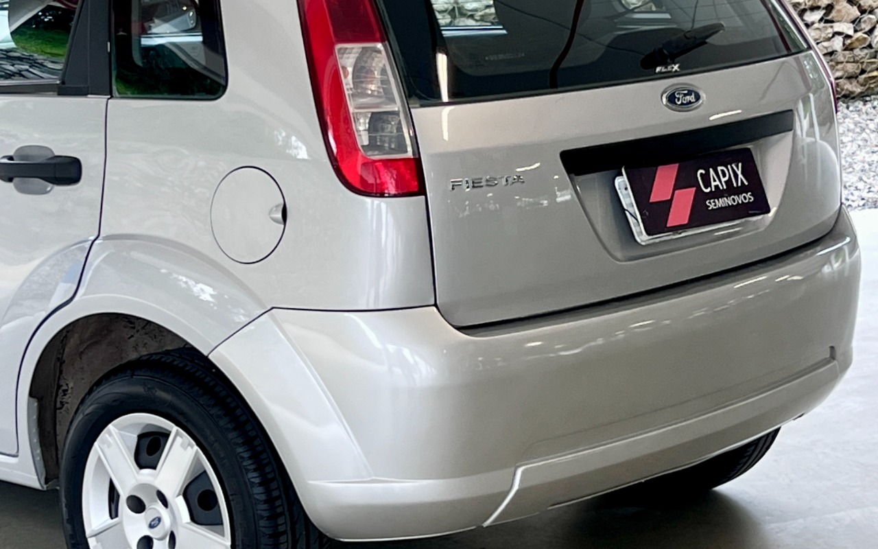 imagem-https://www.socarrao.com.br/sc-vehicle-images-prod/4406974/1792548424312-SU1HXzM5ODYuSlBH.JPG