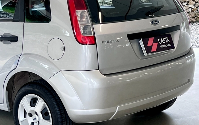 imagem-https://www.socarrao.com.br/sc-vehicle-images-prod/4406974/1792548424312-SU1HXzM5ODYuSlBH.JPG