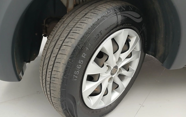imagem-https://www.socarrao.com.br/sc-vehicle-images-prod/4407680/1792555751812-2_014838.jpg