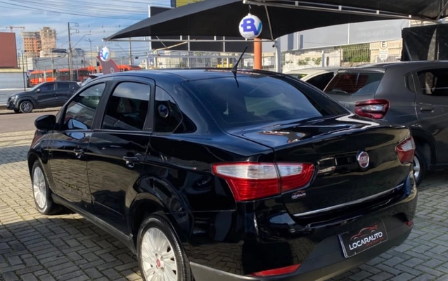 imagem-https://www.socarrao.com.br/sc-vehicle-images-prod/4409989/1792564063227-SU1HXzY1ODguanBlZw.jpeg