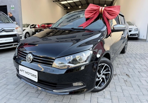 Volkswagen Voyage 2014 Preto — foto 1 de 3