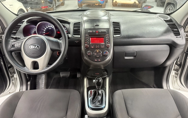 imagem-https://www.socarrao.com.br/sc-vehicle-images-prod/4410220/1792578750593-1_072657.jpg