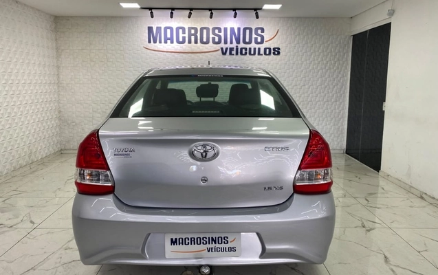 imagem-https://www.socarrao.com.br/sc-vehicle-images-prod/4410253/1792580667669-Zm90by0xMC5qcGc.jpg
