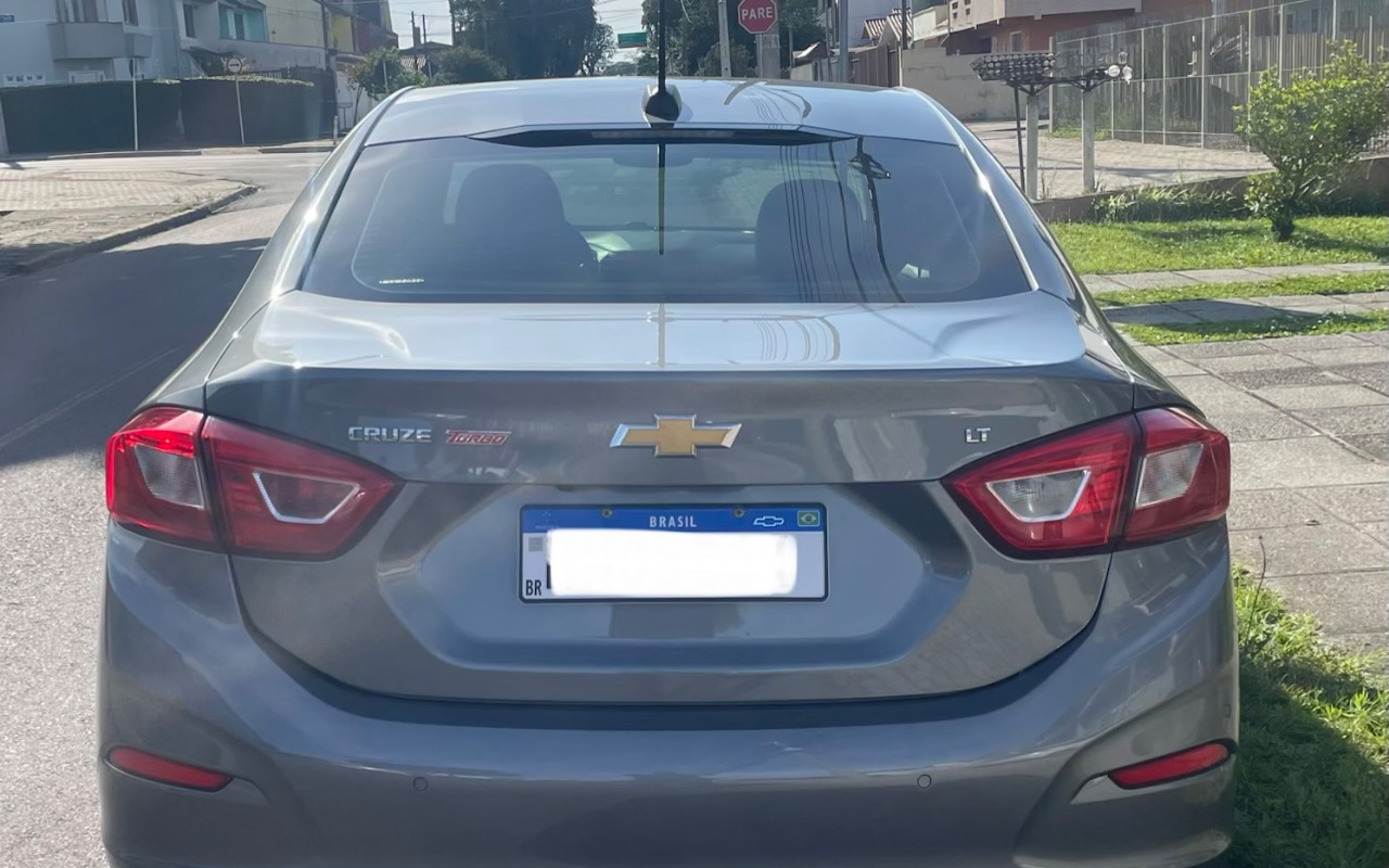 imagem-https://www.socarrao.com.br/sc-vehicle-images-prod/4410256/1792581873362-SU1HXzI1NjcuanBlZw.jpeg