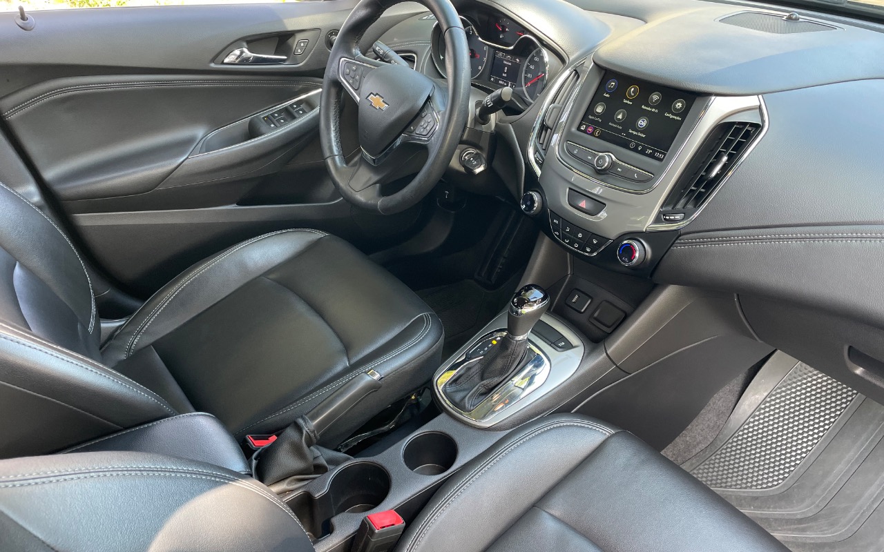 imagem-https://www.socarrao.com.br/sc-vehicle-images-prod/4410256/1792581873997-SU1HXzE4MzIuanBlZw.jpeg