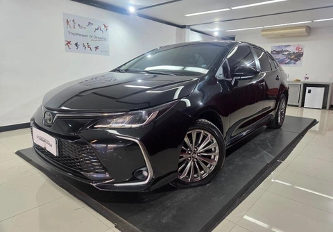 Toyota Corolla 2024 Preto — foto 1 de 3