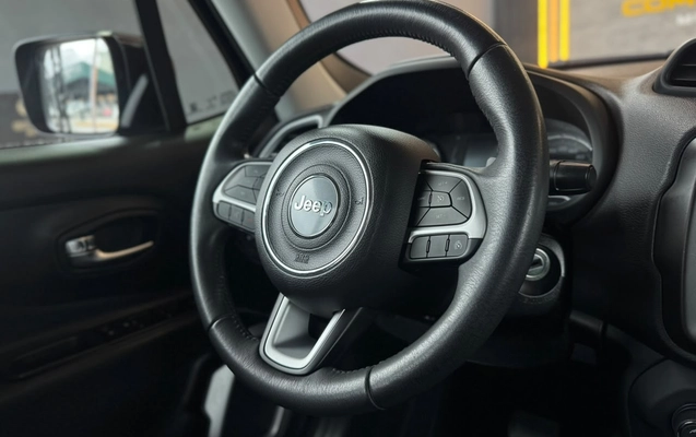 imagem-https://www.socarrao.com.br/sc-vehicle-images-prod/4410268/1792582448781-003_7f2e001d244bffcd4d261e0bb8f28197.jpg