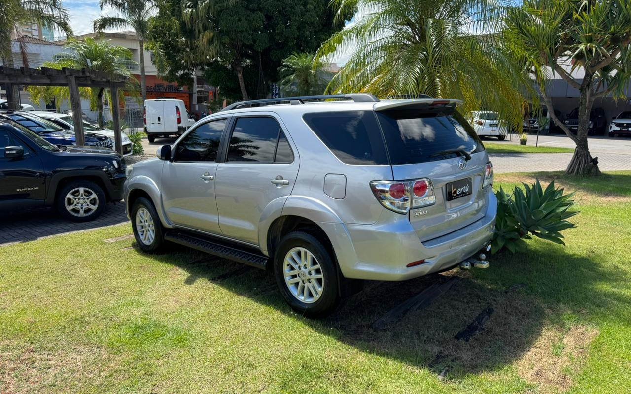 imagem-https://www.socarrao.com.br/sc-vehicle-images-prod/4410272/1792582856892-V2hhdHNBcHAgSW1hZ2UgMjAyNi0wMi0wOSBhdCAxMS41Ny40NCAoMikuanBlZw.jpeg