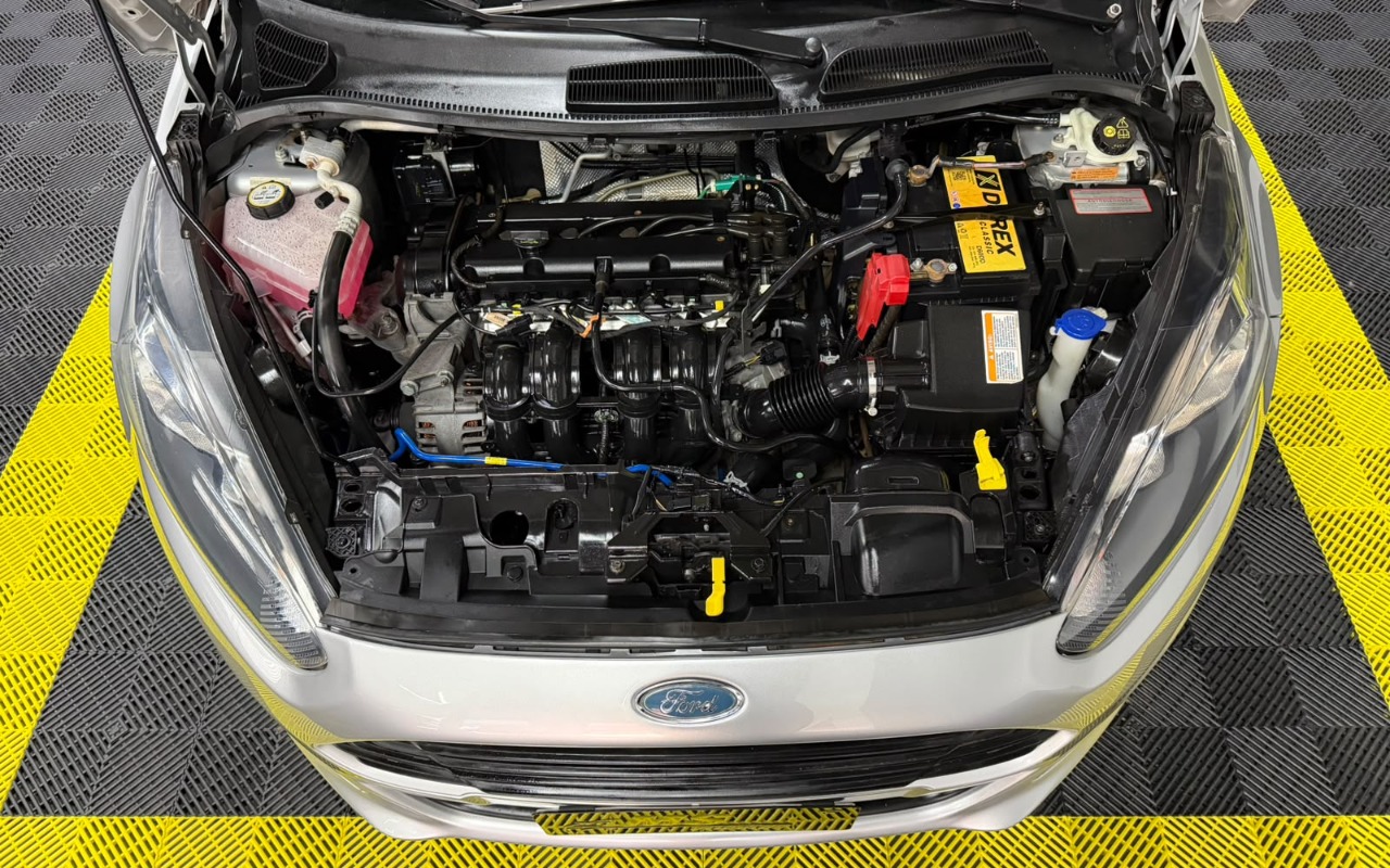 imagem-https://www.socarrao.com.br/sc-vehicle-images-prod/4410305/1792583145086-V2hhdHNBcHAgSW1hZ2UgMjAyNi0xMC0yMSBhdCAwOC4zMS41OS5qcGVn.jpeg