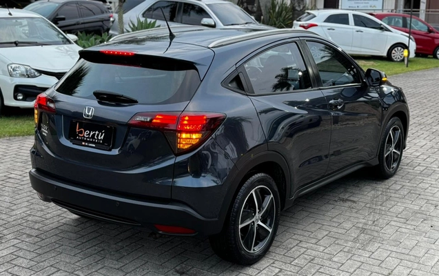 imagem-https://www.socarrao.com.br/sc-vehicle-images-prod/4410363/1792583440382-V2hhdHNBcHAgSW1hZ2UgMjAyNi0wNC0yMyBhdCAxNy41OS4xOSAoMykuanBlZw.jpeg