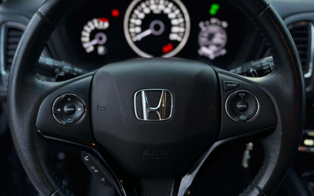 imagem-https://www.socarrao.com.br/sc-vehicle-images-prod/4410363/1792583440447-V2hhdHNBcHAgSW1hZ2UgMjAyNi0wNC0yMyBhdCAxNy41OS4yMi5qcGVn.jpeg