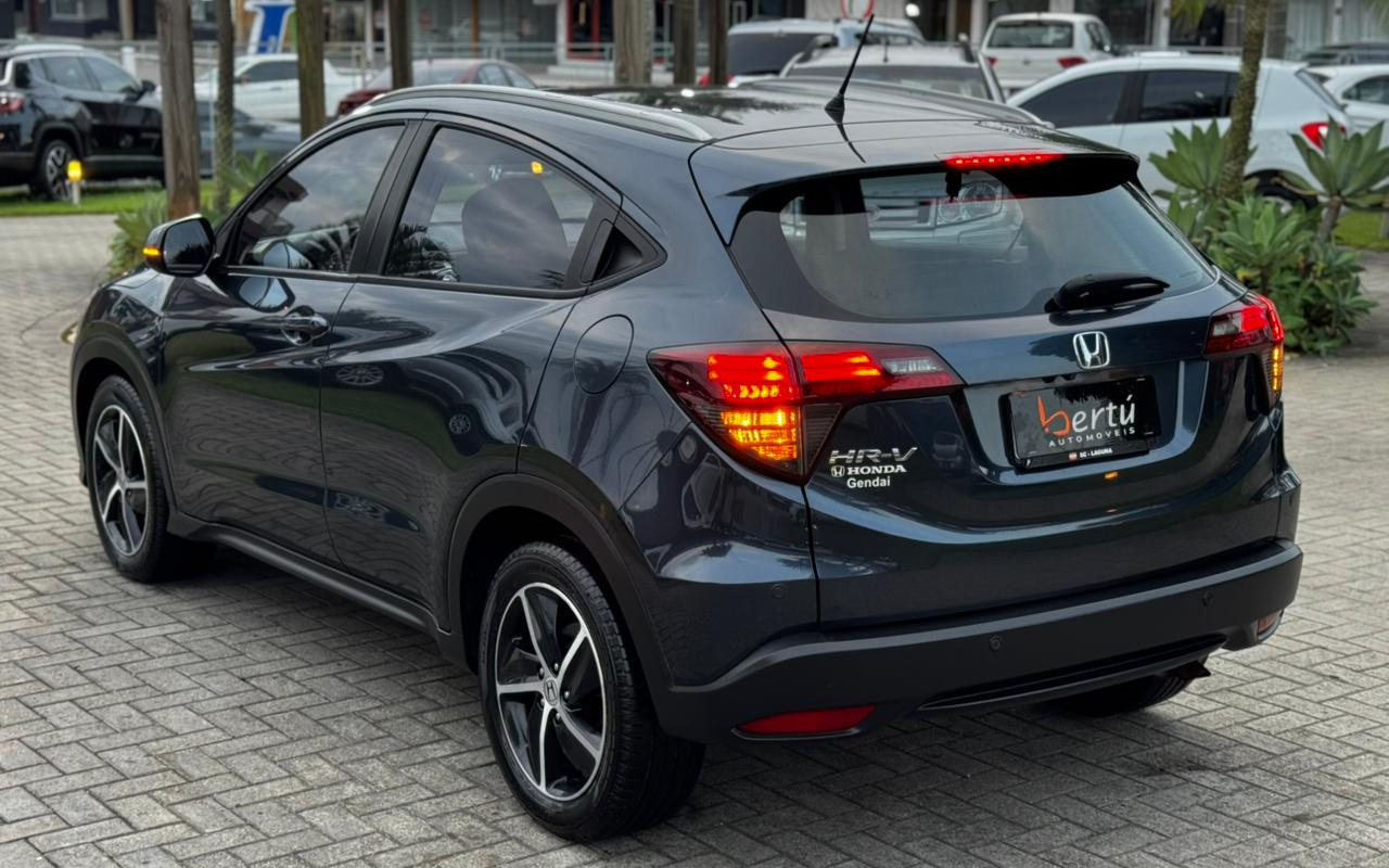 imagem-https://www.socarrao.com.br/sc-vehicle-images-prod/4410363/1792583441348-V2hhdHNBcHAgSW1hZ2UgMjAyNi0wNC0yMyBhdCAxNy41OS4yMC5qcGVn.jpeg