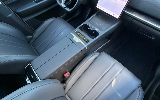 imagem-https://www.socarrao.com.br/sc-vehicle-images-prod/4410399/1792583753717-V2hhdHNBcHAgSW1hZ2UgMjAyNi0xMC0wOCBhdCAxMC4yOC4yMigyKS5qcGVn.jpeg