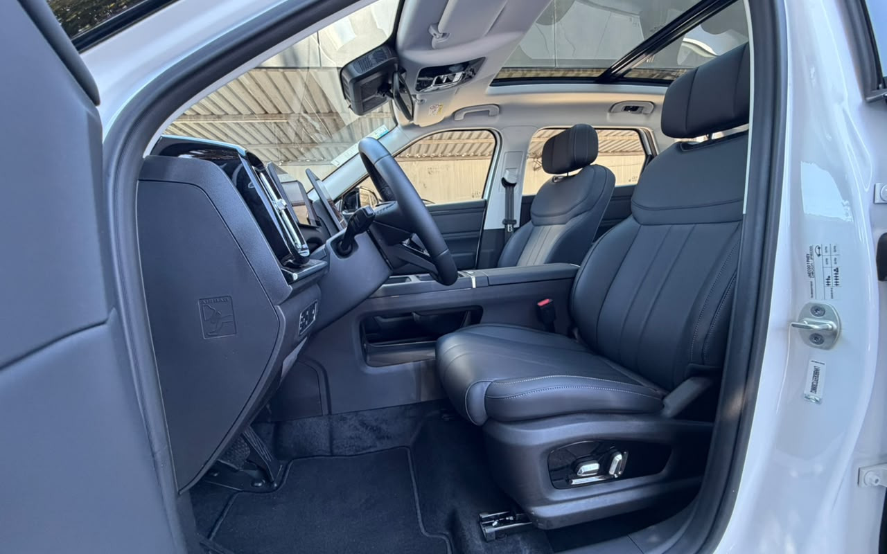 imagem-https://www.socarrao.com.br/sc-vehicle-images-prod/4410399/1792583754205-V2hhdHNBcHAgSW1hZ2UgMjAyNi0xMC0wOCBhdCAxMC4yOC4yMygyKS5qcGVn.jpeg