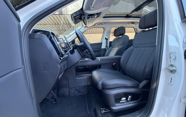 imagem-https://www.socarrao.com.br/sc-vehicle-images-prod/4410399/1792583754205-V2hhdHNBcHAgSW1hZ2UgMjAyNi0xMC0wOCBhdCAxMC4yOC4yMygyKS5qcGVn.jpeg
