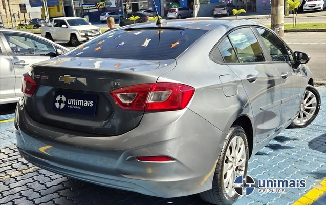 imagem-https://www.socarrao.com.br/sc-vehicle-images-prod/4410504/1792584384204-b44f3587-d1ea-4124-9c55-3fd0963db9bb20261021081903.jpeg