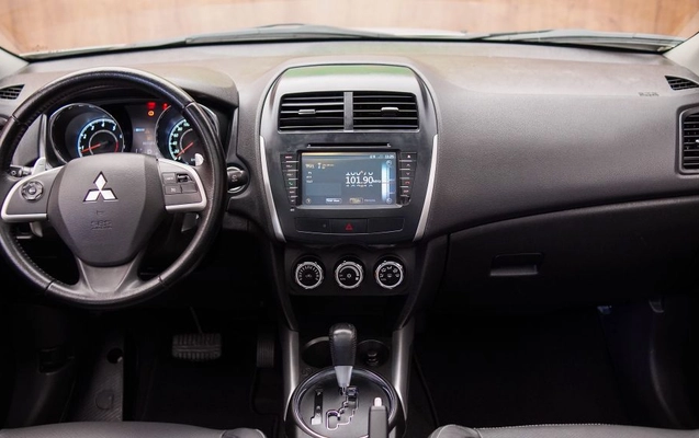 imagem-https://www.socarrao.com.br/sc-vehicle-images-prod/4410519/1792584448391-gb-b37cf96.jpg