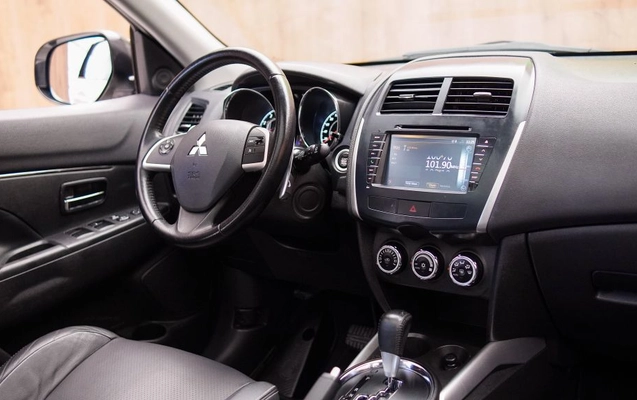 imagem-https://www.socarrao.com.br/sc-vehicle-images-prod/4410519/1792584448393-gb-aef648a.jpg